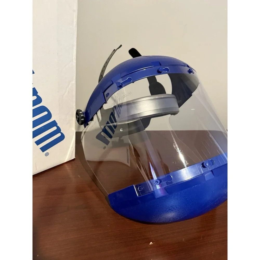 Sellstrom S38140 Series‎ Dual Crown Face Shield with Ratcheting Headgear